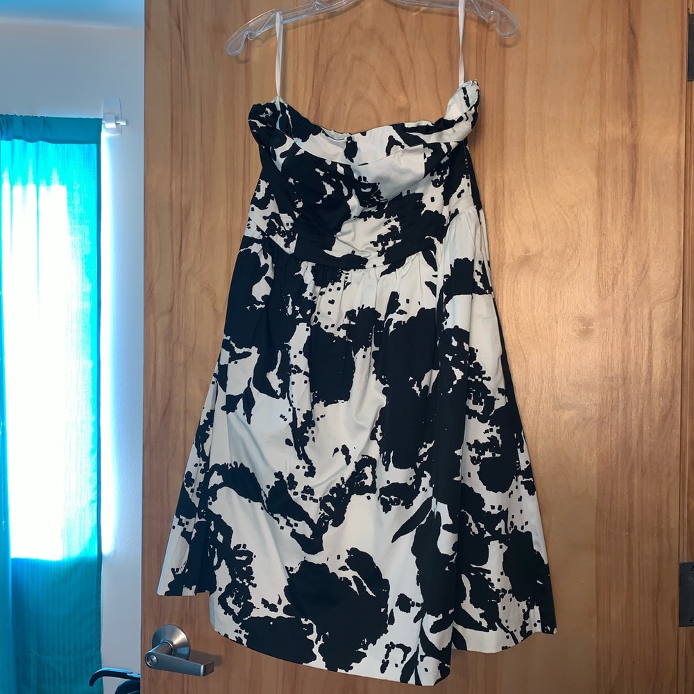 The Limited graphic strapless dress